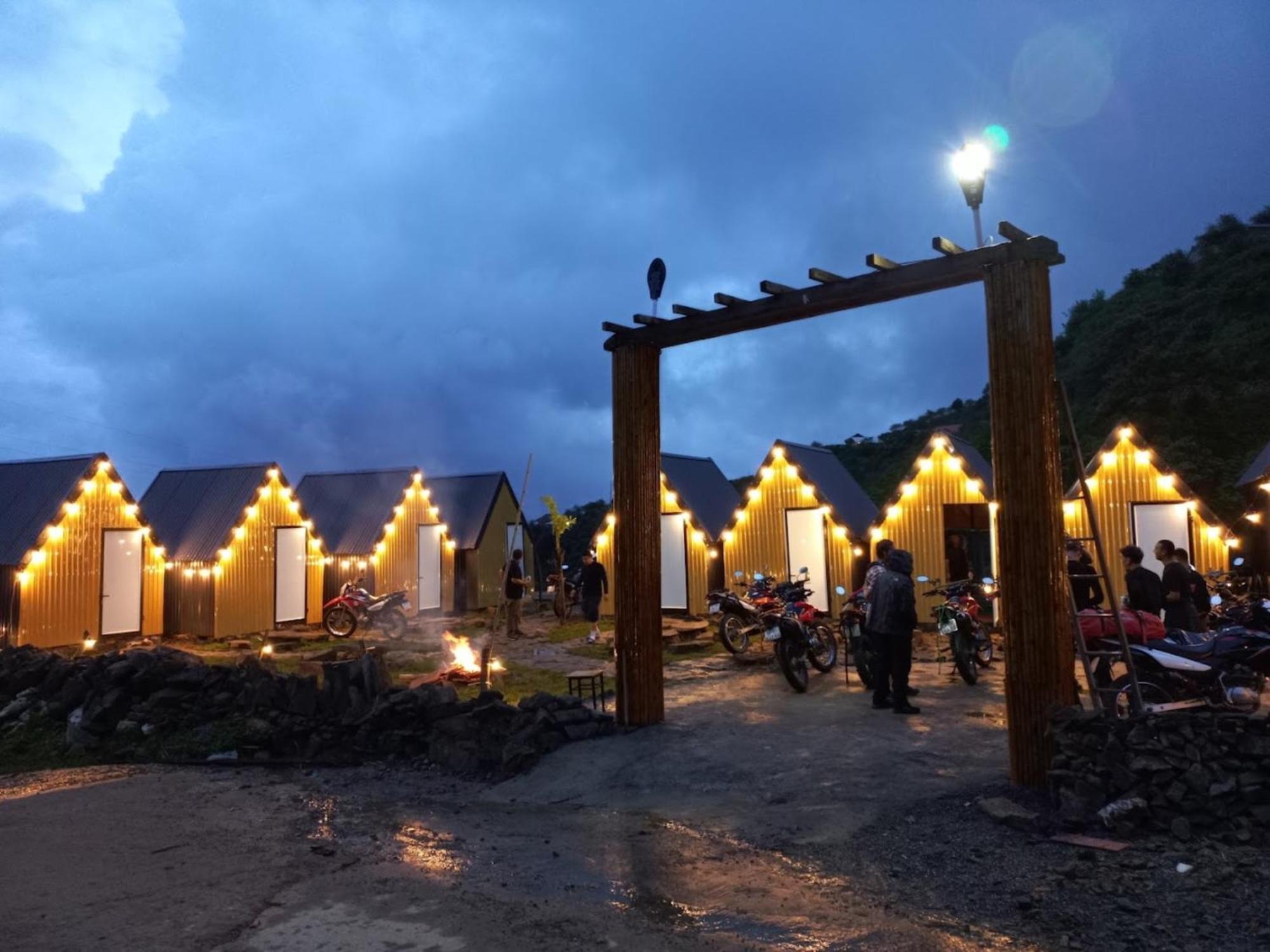 Nha Hang Homestay Pho Nui Bac Yen Ngoại thất bức ảnh