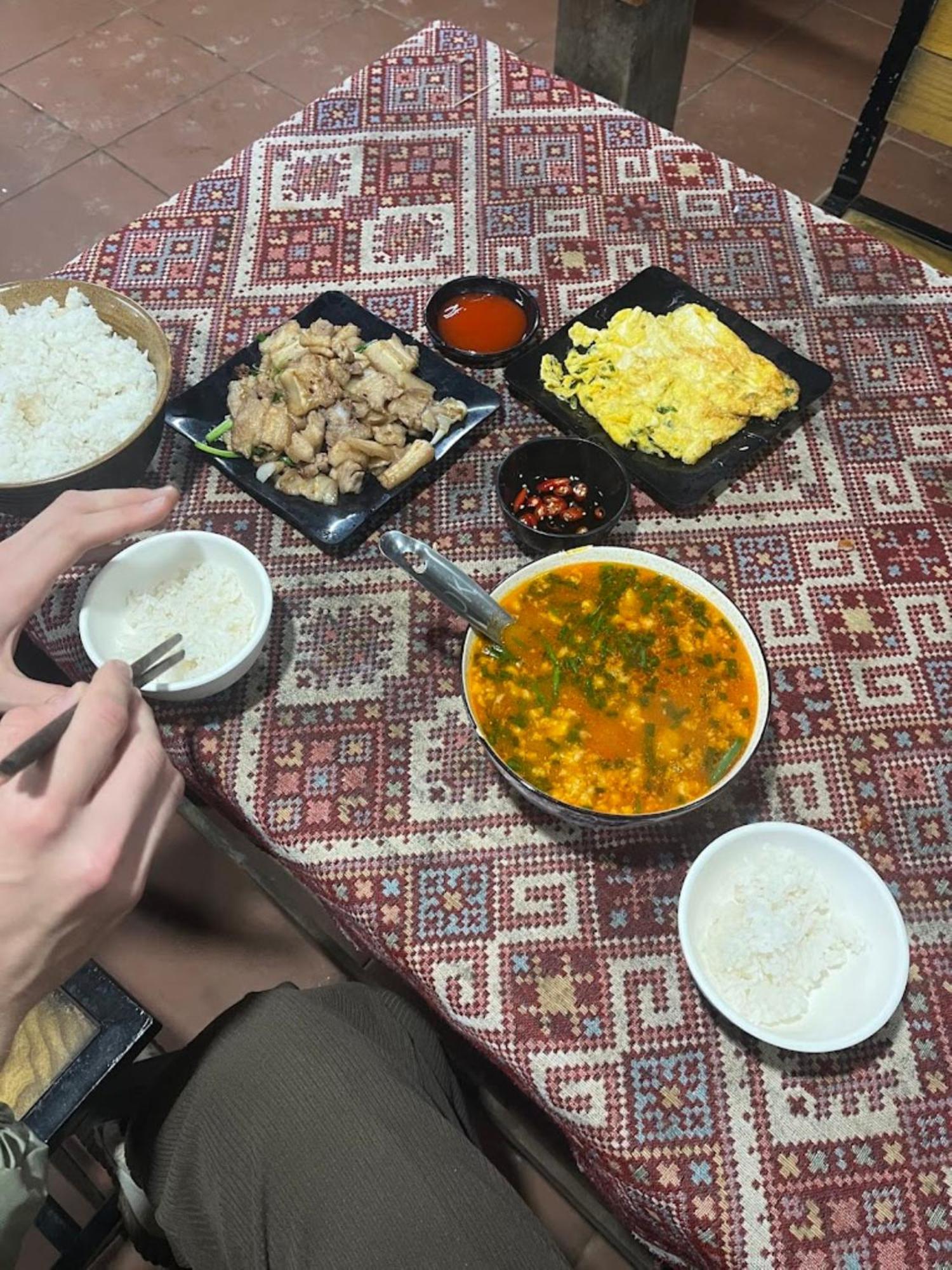 Nha Hang Homestay Pho Nui Bac Yen Ngoại thất bức ảnh