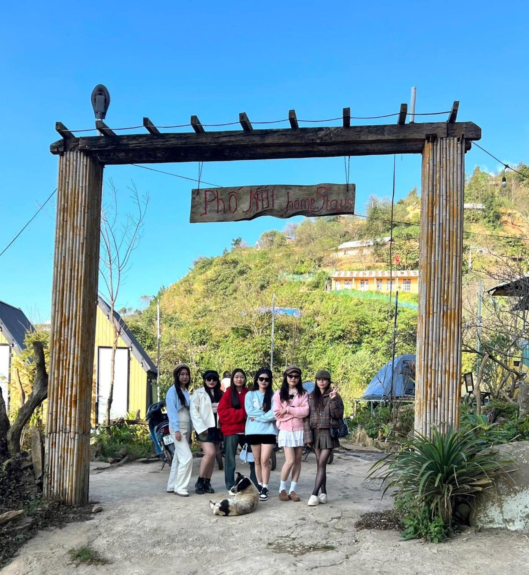 Nha Hang Homestay Pho Nui Bac Yen Ngoại thất bức ảnh